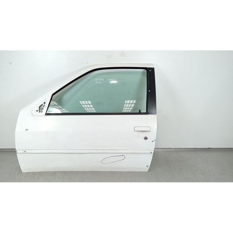 Recambio de puerta delantera izquierda para peugeot 306 hatchback (7a, 7c, n3, n5) 1.9 d referencia OEM IAM 9002L9  
