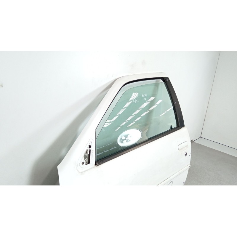 Recambio de puerta delantera izquierda para peugeot 306 hatchback (7a, 7c, n3, n5) 1.9 d referencia OEM IAM 9002L9  