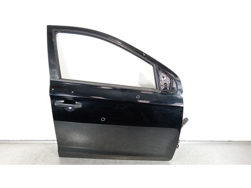 Recambio de puerta delantera derecha para hyundai i20 comfort referencia OEM IAM 760041J000  