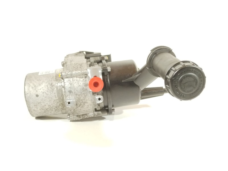 Recambio de bomba direccion para peugeot partner tepee 1.6 bluehdi 100 referencia OEM IAM 9813664780  