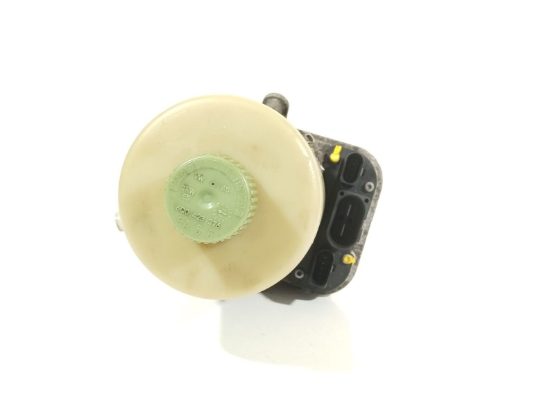 Recambio de bomba direccion para seat ibiza iii (6l1) 1.9 sdi referencia OEM IAM 6Q0423156AB  