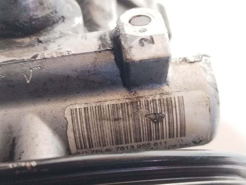Recambio de bomba direccion para nissan primastar furgoneta (x83) 2.0 dci 115 referencia OEM IAM 7613955611 8200357347 