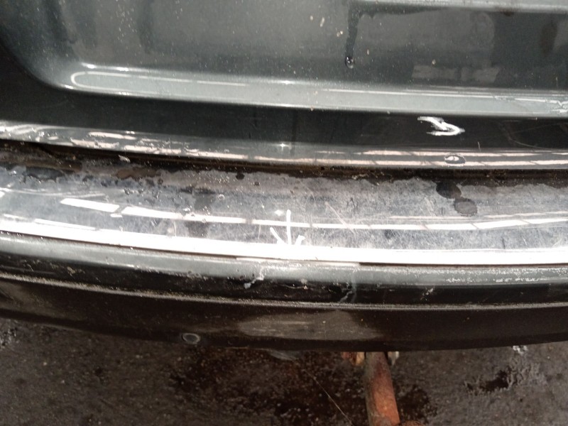 Recambio de paragolpes trasero para volkswagen touareg (7la) tdi r5 referencia OEM IAM 7l6807421  