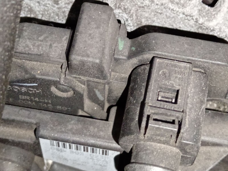 Recambio de alternador para seat leon (1p1) 2.0 tdi 16v referencia OEM IAM 06F903023F 0124525091 