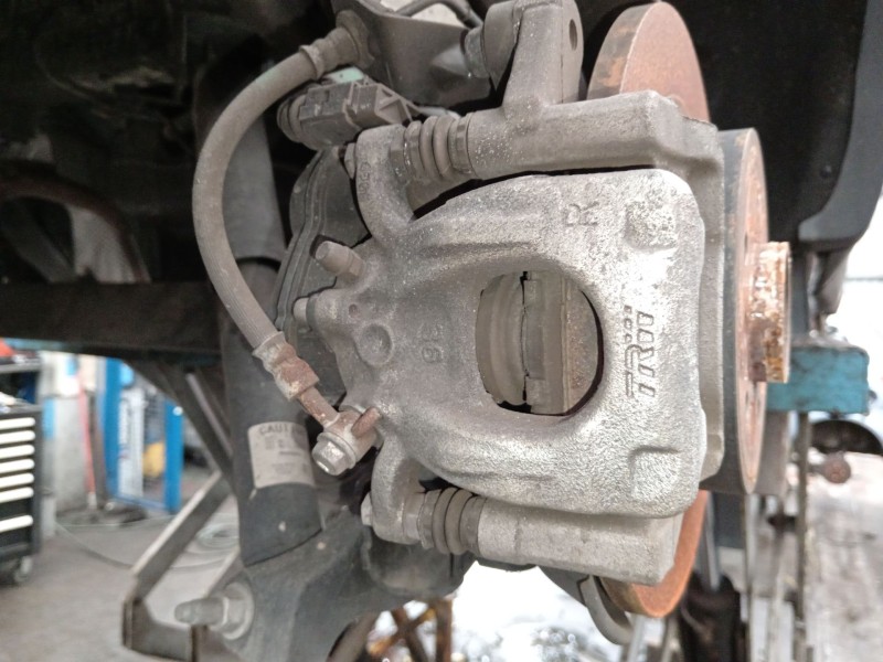 Recambio de pinza freno trasera derecha para nissan qashqai ii (j11, j11_) 1.5 dci referencia OEM IAM 440014EA0A  