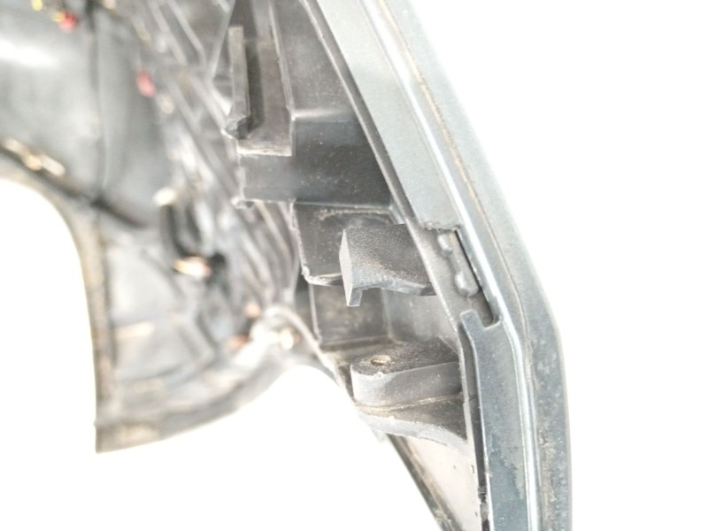 Recambio de paragolpes trasero para volkswagen touareg (7la) tdi r5 referencia OEM IAM 7l6807421  