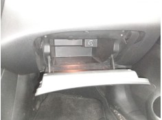 Recambio de guantera para nissan pulsar hatchback (c13) 1.5 dci referencia OEM IAM    2