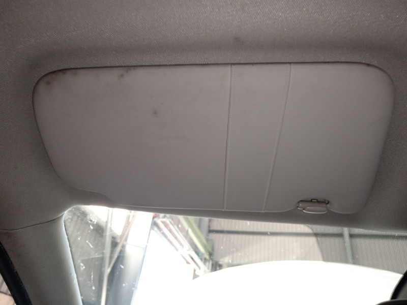 Recambio de parasol izquierdo para nissan pulsar hatchback (c13) 1.5 dci referencia OEM IAM   