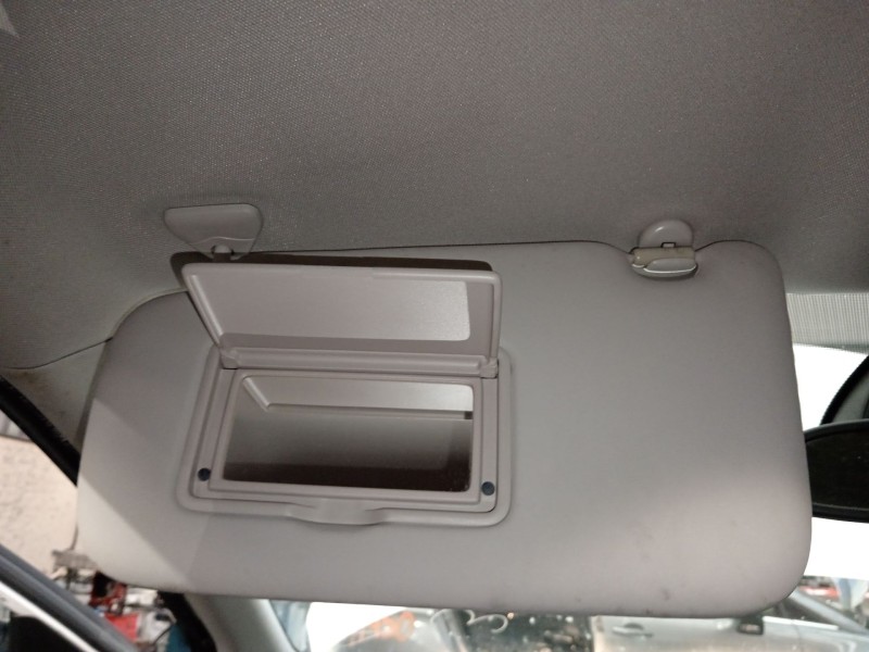 Recambio de parasol izquierdo para nissan pulsar hatchback (c13) 1.5 dci referencia OEM IAM   