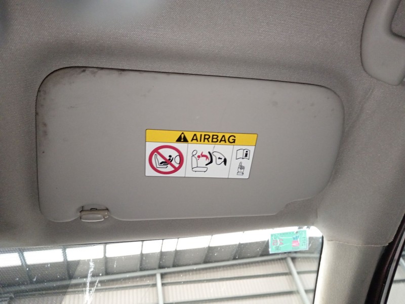 Recambio de parasol derecho para nissan pulsar hatchback (c13) 1.5 dci referencia OEM IAM   