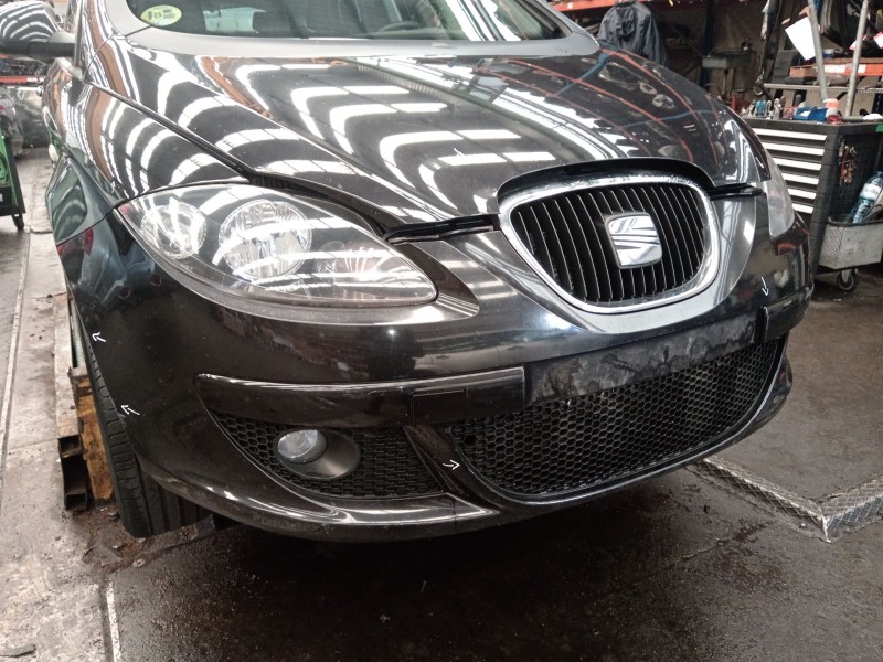 Recambio de paragolpes delantero para seat altea xl (5p5, 5p8) 2.0 tdi 16v referencia OEM IAM 5p0807221  