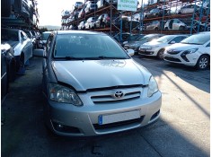 toyota corolla (_e12_) del año 2005 2