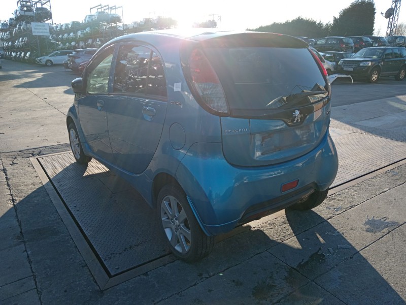 peugeot ion del año 2011