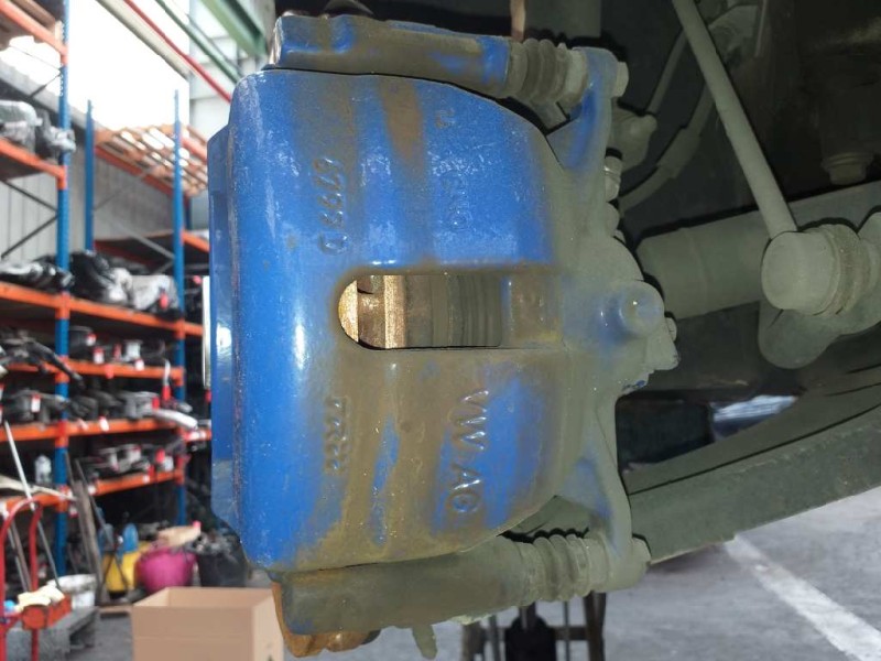 Recambio de pinza freno delantera derecha para volkswagen golf vii lim. gte referencia OEM IAM 8V0615124D  