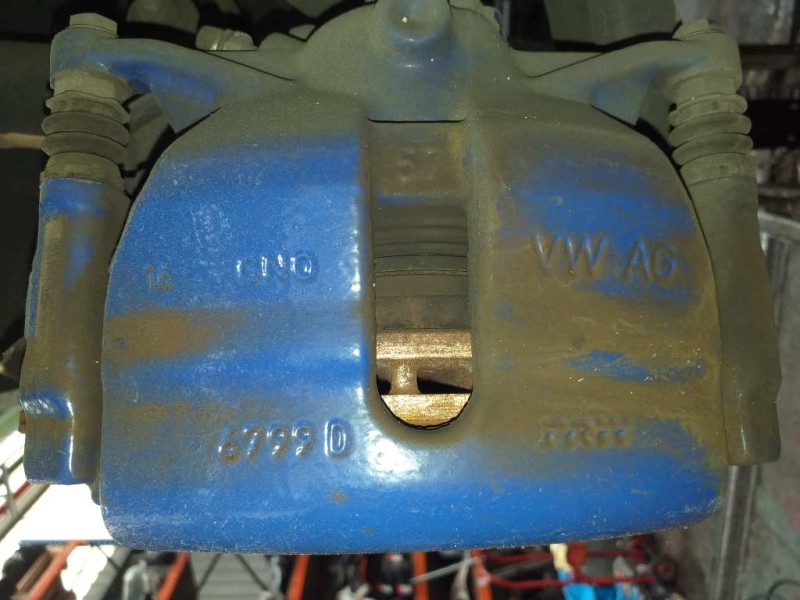 Recambio de pinza freno delantera derecha para volkswagen golf vii lim. gte referencia OEM IAM 8V0615124D  