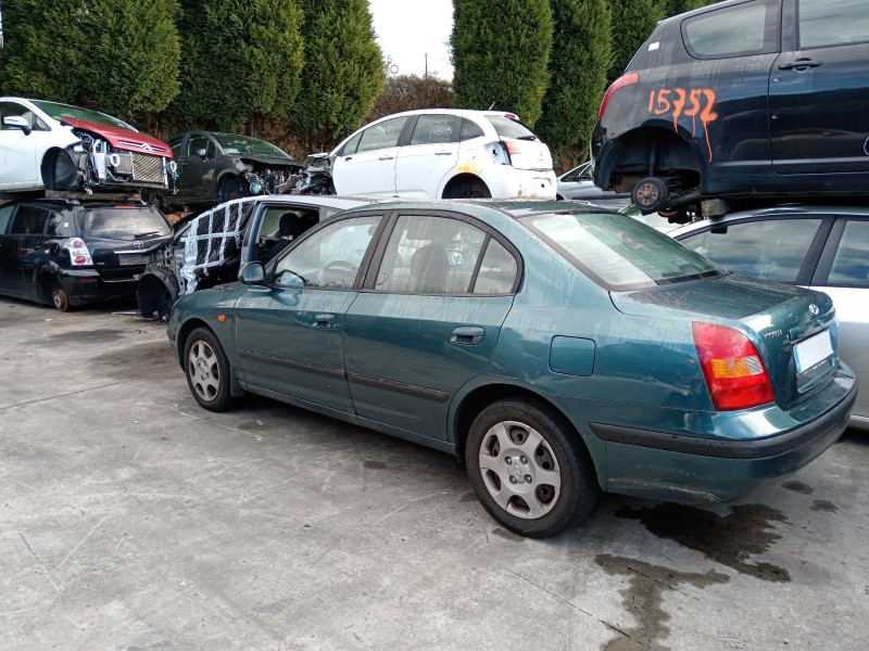 hyundai elantra iii sedán (xd) del año 2001