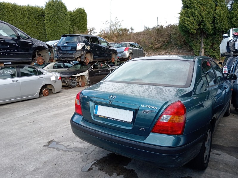 hyundai elantra iii sedán (xd) del año 2001
