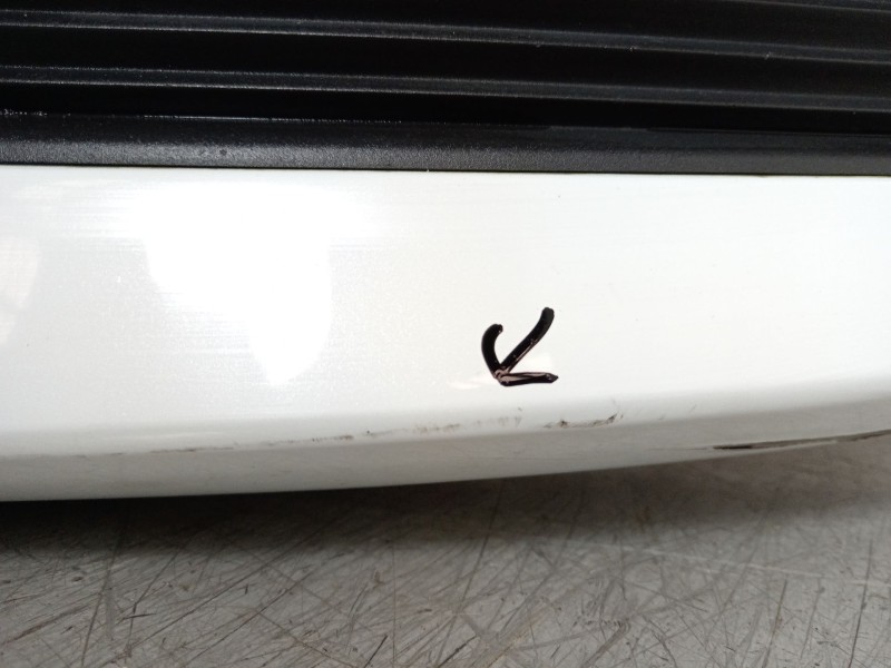 Recambio de paragolpes delantero para audi a3 (8v1, 8vk) 1.6 tdi referencia OEM IAM 8V3807437  