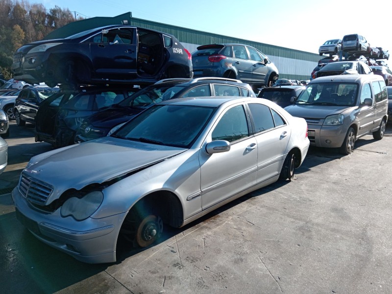 mercedes-benz clase c (w203) del año 2009