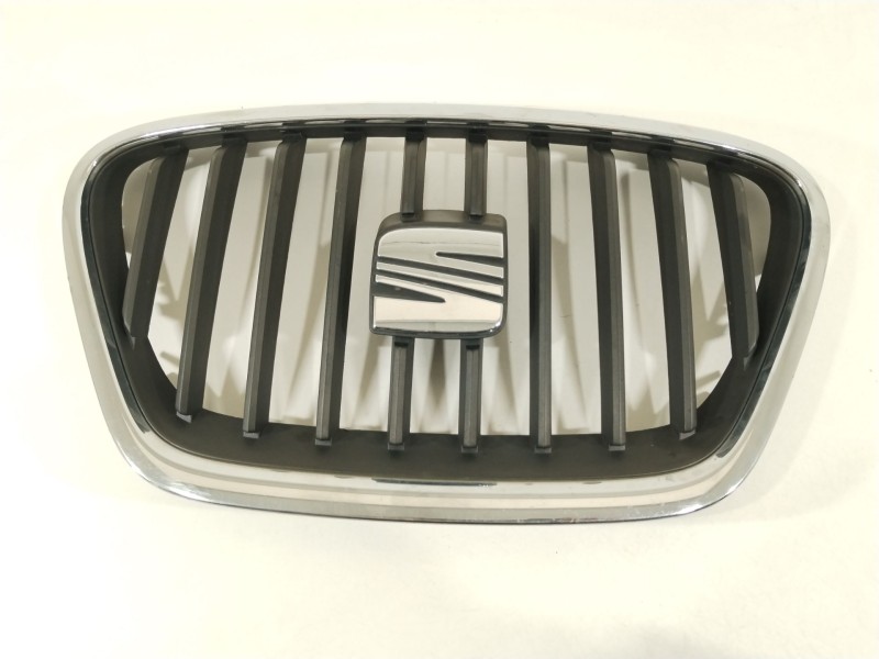 Recambio de rejilla delantera para seat altea xl (5p5, 5p8) 1.6 tdi referencia OEM IAM 5P0853679A 5P9853654 