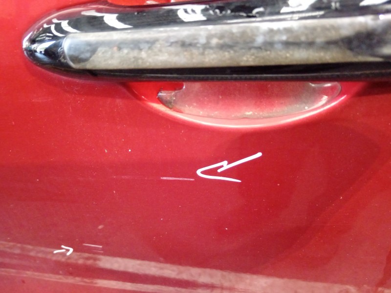 Recambio de puerta delantera izquierda para renault clio iv (bh_) 1.5 dci 90 referencia OEM IAM   