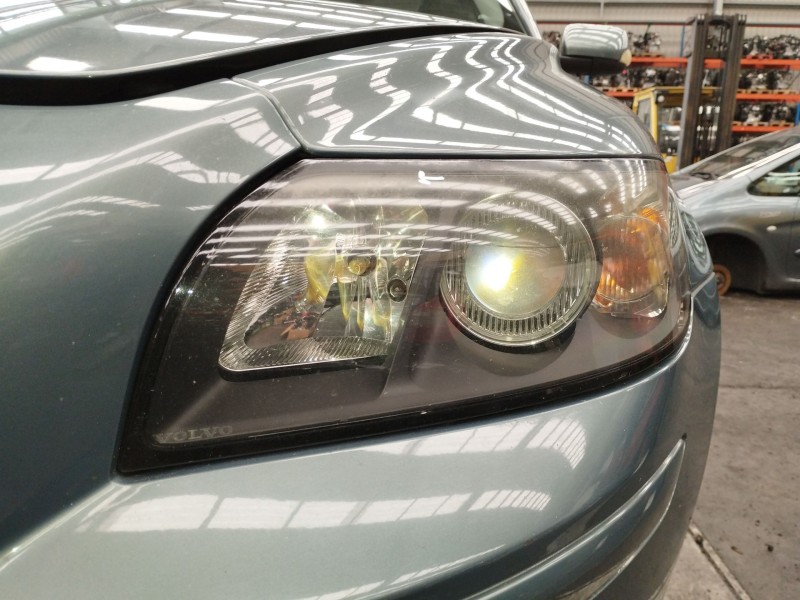 Recambio de faro izquierdo para volvo s40 ii (544) 2.0 d referencia OEM IAM 30678898 0301198201 