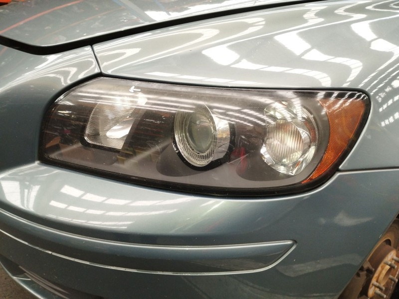 Recambio de faro izquierdo para volvo s40 ii (544) 2.0 d referencia OEM IAM 30678898 0301198201 