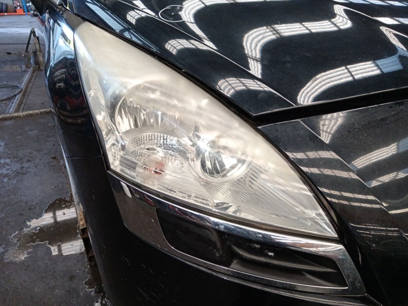Recambio de faro derecho para peugeot 5008 (0u_, 0e_) 1.6 hdi referencia OEM IAM 9682519080 89903105 