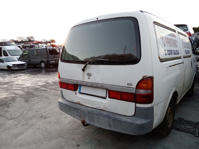 kia pregio furgoneta (tb) del año 2004