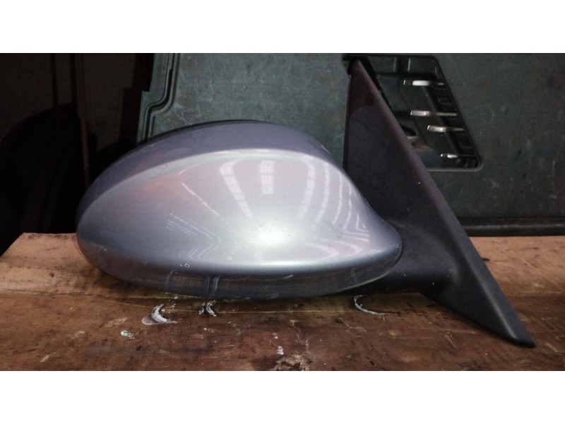 Recambio de retrovisor derecho para bmw 3 touring (e91) 325 i referencia OEM IAM 51167189946  