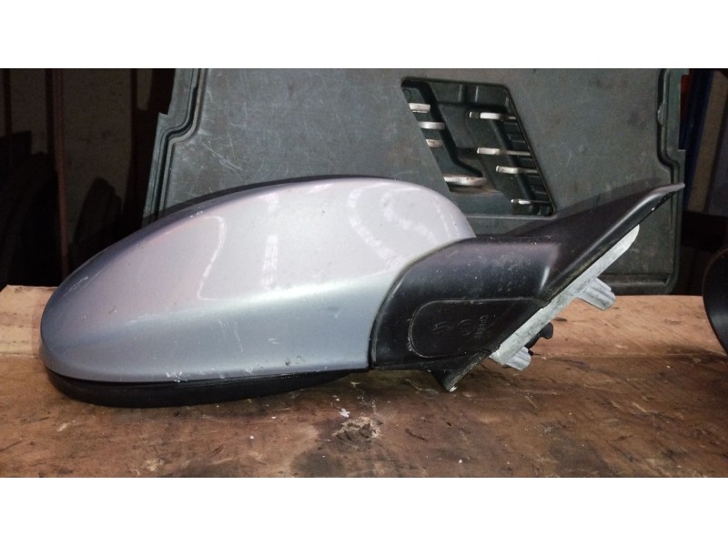 Recambio de retrovisor derecho para bmw 3 touring (e91) 325 i referencia OEM IAM 51167189946  