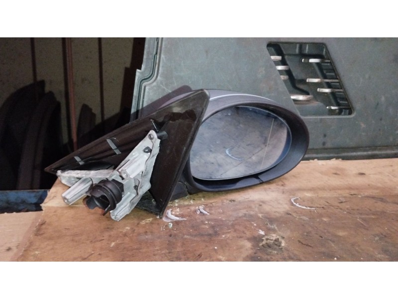 Recambio de retrovisor derecho para bmw 3 touring (e91) 325 i referencia OEM IAM 51167189946  