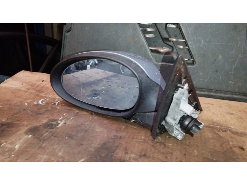 Recambio de retrovisor izquierdo para bmw 3 touring (e91) 325 i referencia OEM IAM 51167189945  
