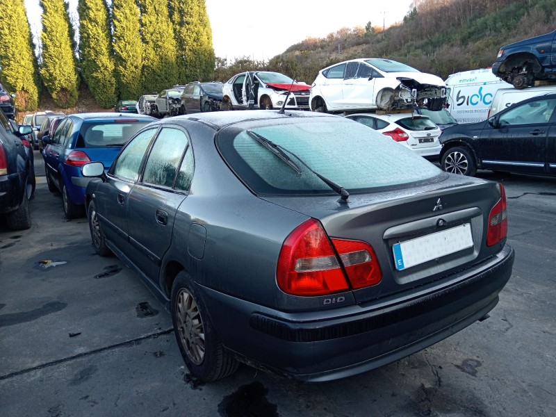 mitsubishi carisma (da_) del año 2003