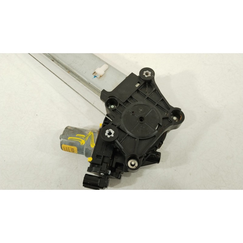 Recambio de elevalunas trasero derecho para honda cr-v vi hybrid referencia OEM IAM WR19D002  