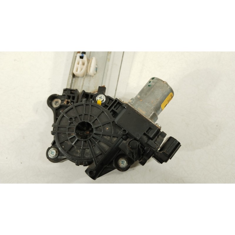 Recambio de elevalunas trasero derecho para honda cr-v vi hybrid referencia OEM IAM WR19D002  