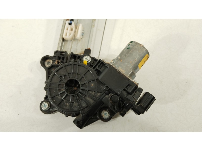 Recambio de elevalunas trasero derecho para honda cr-v vi hybrid referencia OEM IAM WR19D002  