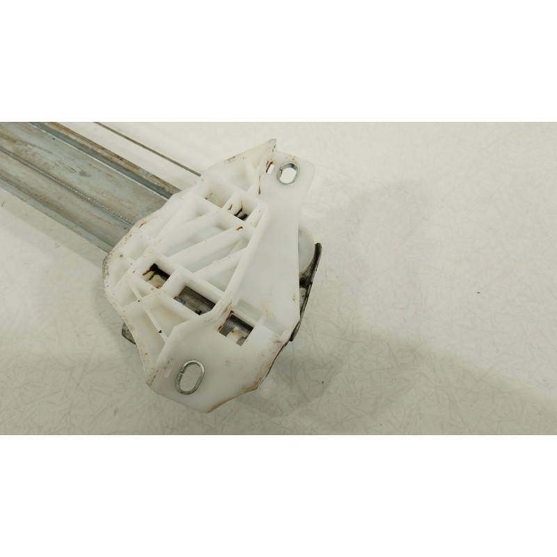 Recambio de elevalunas trasero izquierdo para honda cr-v vi hybrid referencia OEM IAM WR19D001  