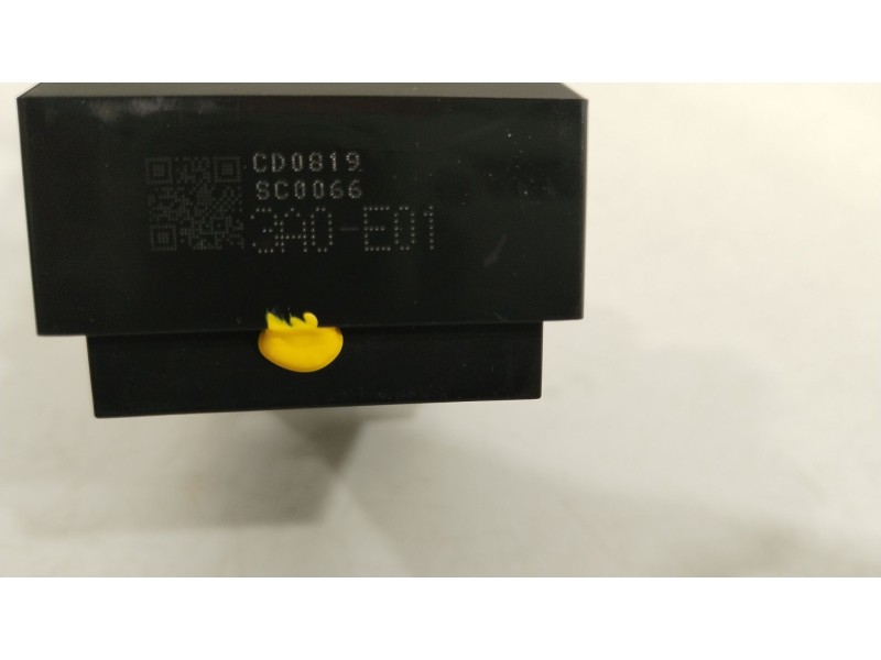 Recambio de mando elevalunas delantero derecho para honda cr-v vi hybrid referencia OEM IAM CD0819  63A0E01