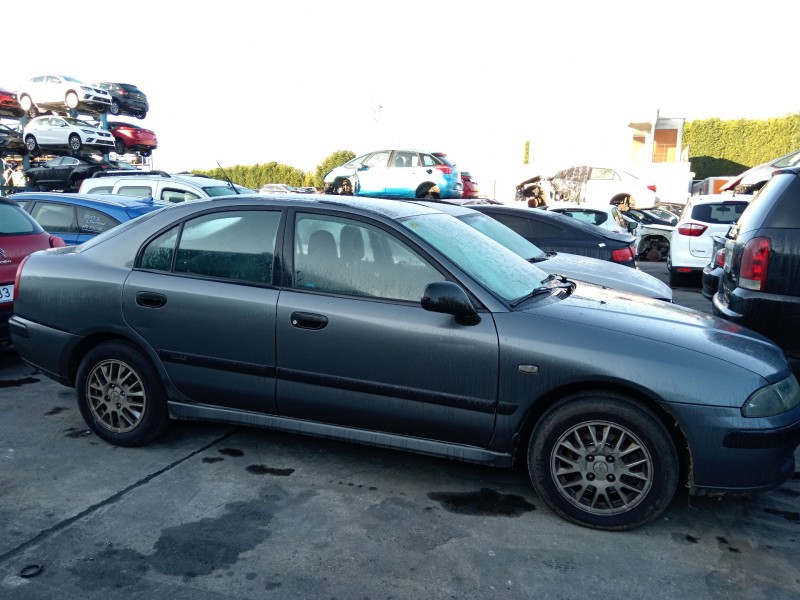 mitsubishi carisma (da_) del año 2003