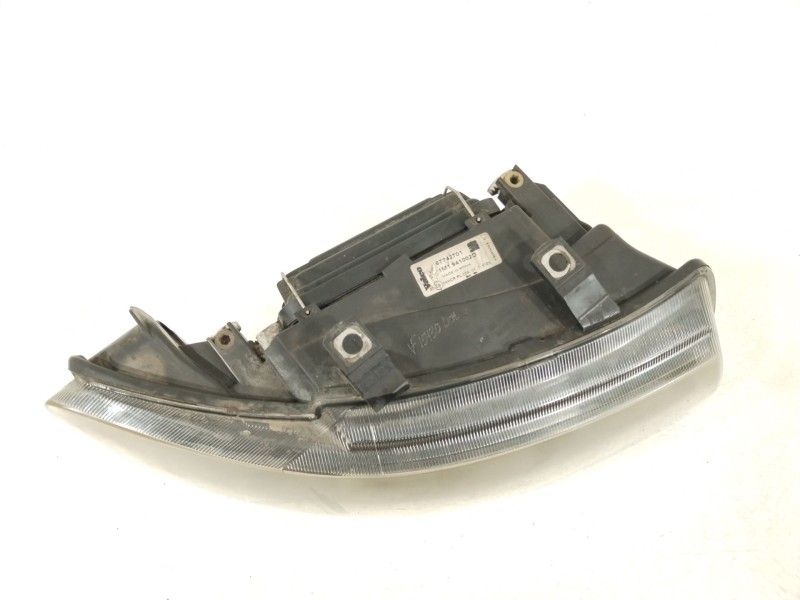 Recambio de faro derecho para seat leon (1m1) 1.9 tdi referencia OEM IAM 1M1941002D 67742701 