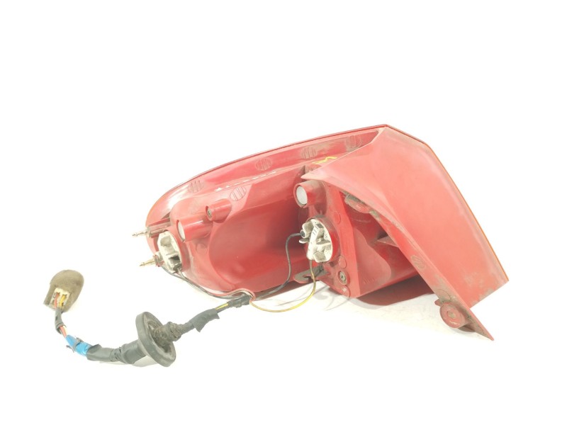 Recambio de piloto trasero derecho para chevrolet lacetti (j200) 1.4 16v referencia OEM IAM 96387725  