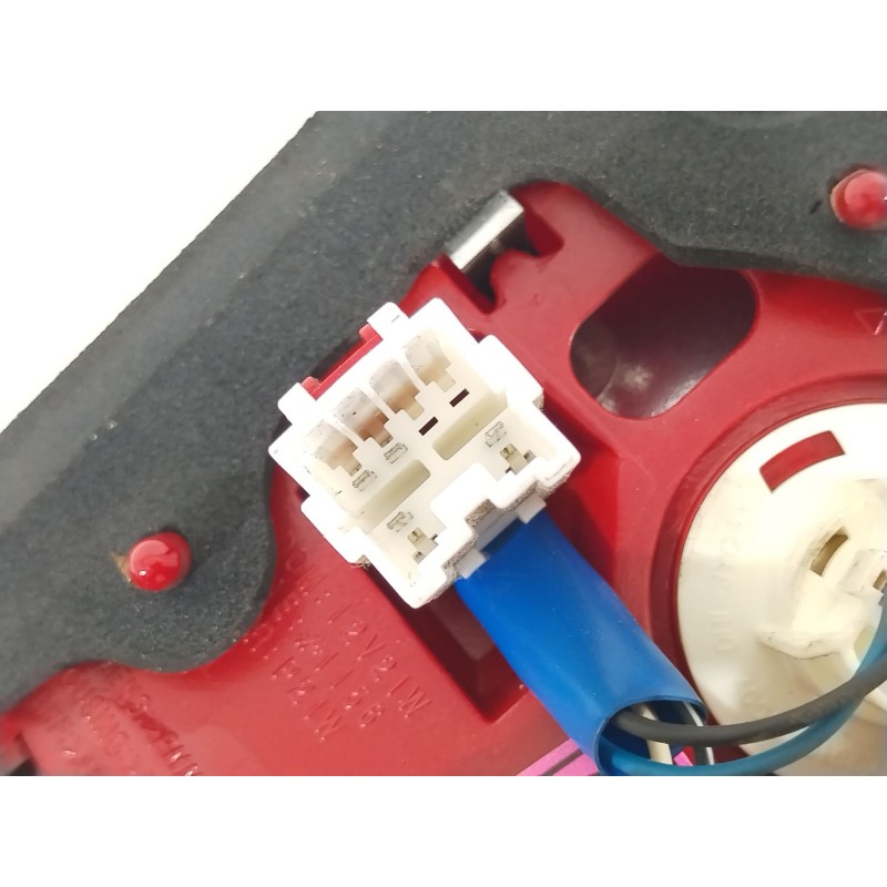 Recambio de piloto trasero izquierdo en porton para chevrolet lacetti (j200) 1.4 16v referencia OEM IAM 96551216  