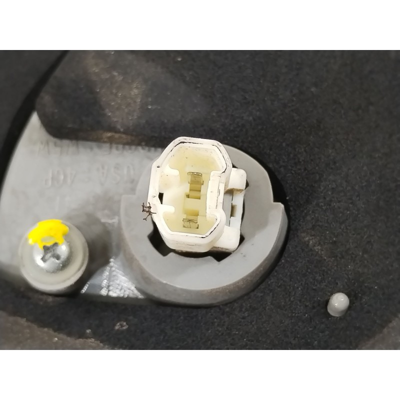 Recambio de piloto trasero derecho en porton para lexus rx (_u3_) 400h (mhu38_) referencia OEM IAM 8158148061 8158148060 