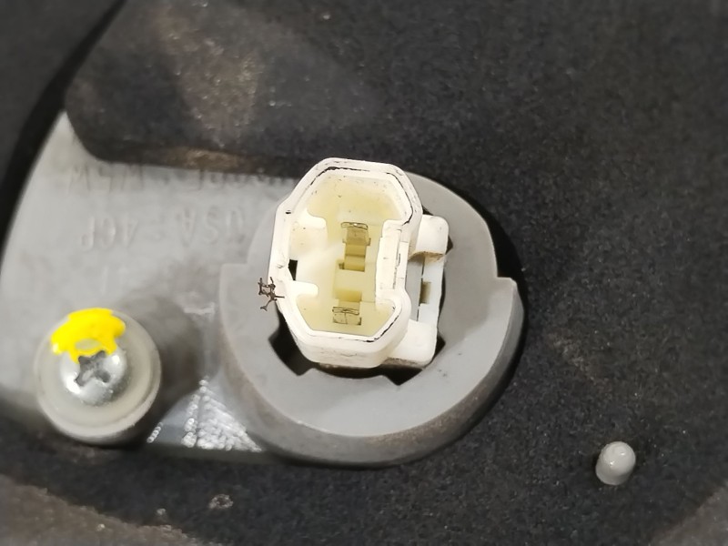 Recambio de piloto trasero derecho en porton para lexus rx (_u3_) 400h (mhu38_) referencia OEM IAM 8158148061 8158148060 