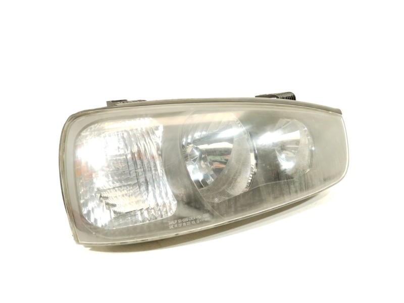 Recambio de faro derecho para hyundai elantra iii sedán (xd) 2.0 crdi referencia OEM IAM 921022DXXX  