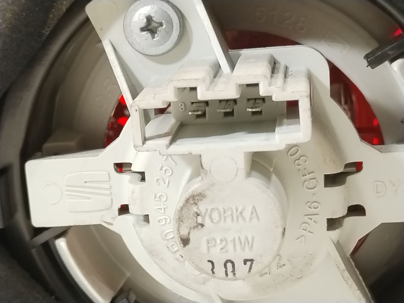 Recambio de piloto trasero izquierdo para seat altea (5p1) 1.9 tdi referencia OEM IAM 5P0945111B 5P0945095E 