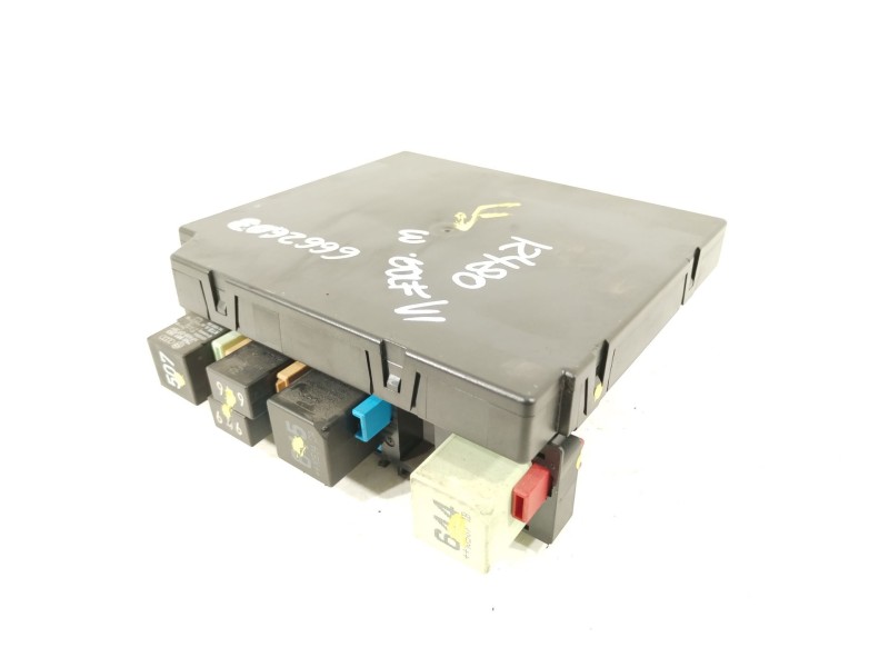 Recambio de caja reles / fusibles para volkswagen golf vi (5k1) advance bluemotion referencia OEM IAM 1K0937086H 5DK00965306 