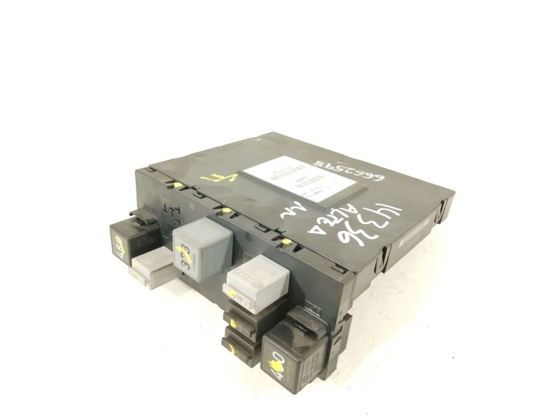 Recambio de caja reles / fusibles para seat altea (5p1) 1.9 tdi referencia OEM IAM 3C0937049AJ HM21207328 28107526