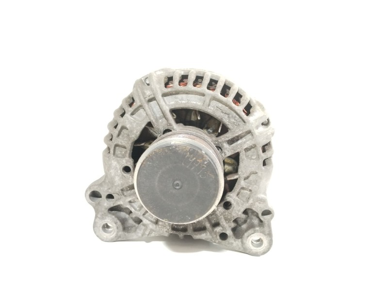 Recambio de alternador para volkswagen polo iv (9n_, 9a_) 1.4 tdi referencia OEM IAM 045903023A  